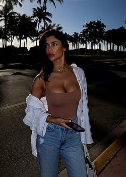 Cally Jane Beech